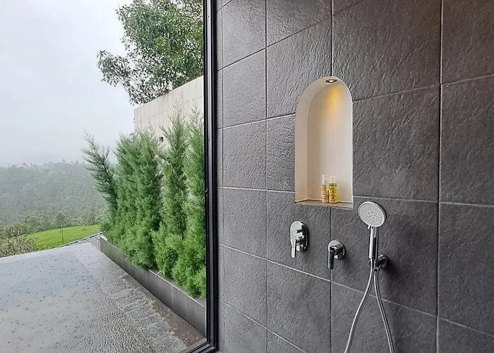 Bali De Pardis 4*