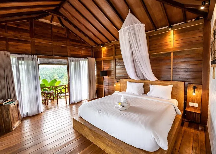 Bali De Pardis 4*